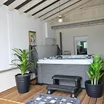 Holiday home Les Lavandes