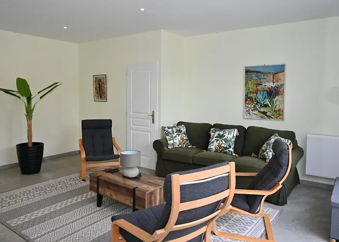 Les Lavandes 度假居 *