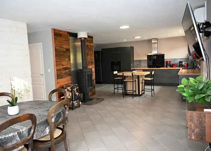 Les Lavandes Étival-Clairefontaine